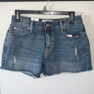 Levi High Rise Shortie